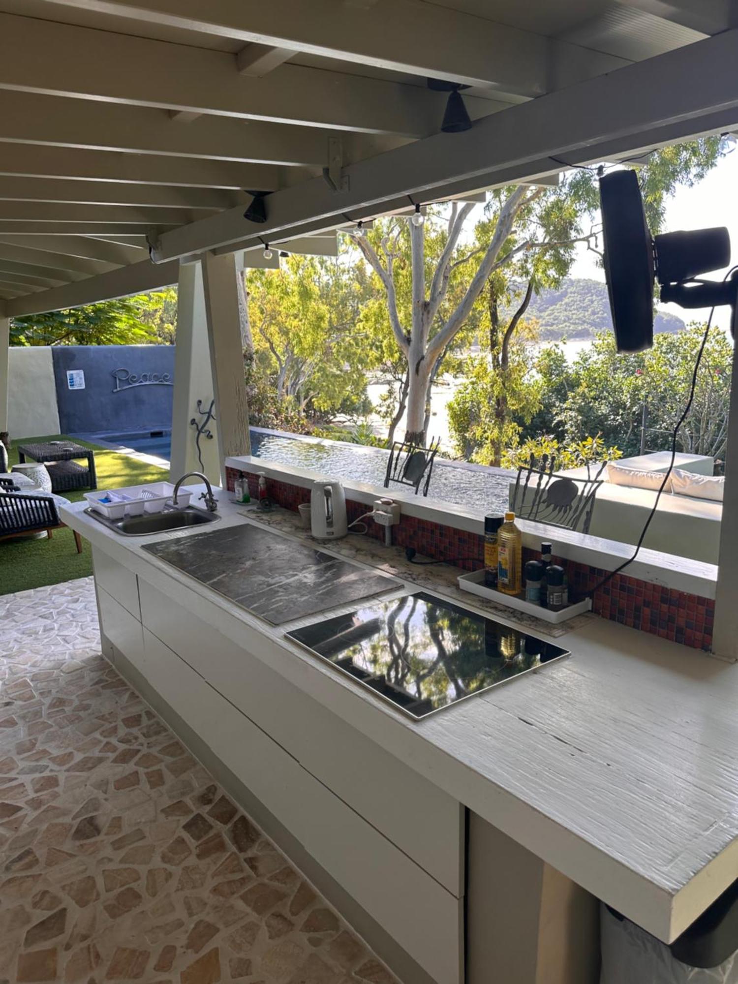 Beachfront Peace Cabin Oak Beach Экстерьер фото